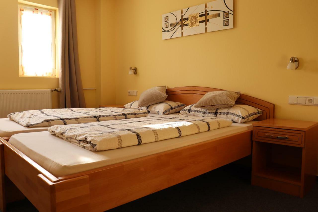 Hotel Zum Waldstein Weißenstadt Exteriör bild